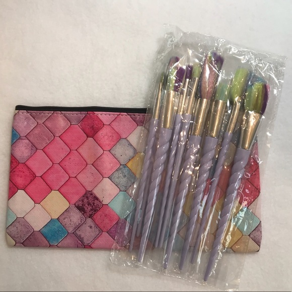 10 Pcs Rainbow Unicorn Makeup Brush Set w/ Bag - Picture 8 of 8